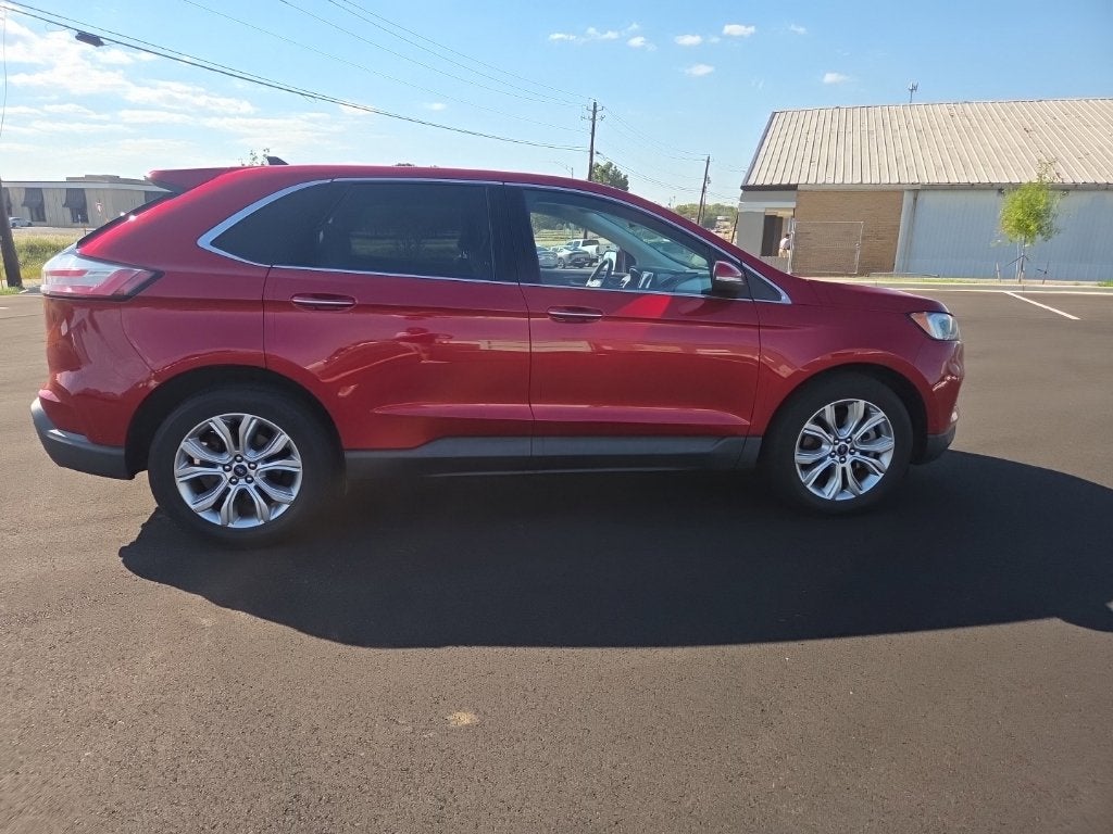 2021 Ford Edge Titanium