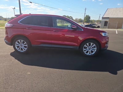 2021 Ford Edge Titanium