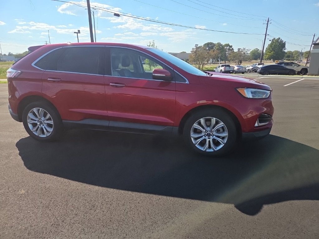 2021 Ford Edge Titanium