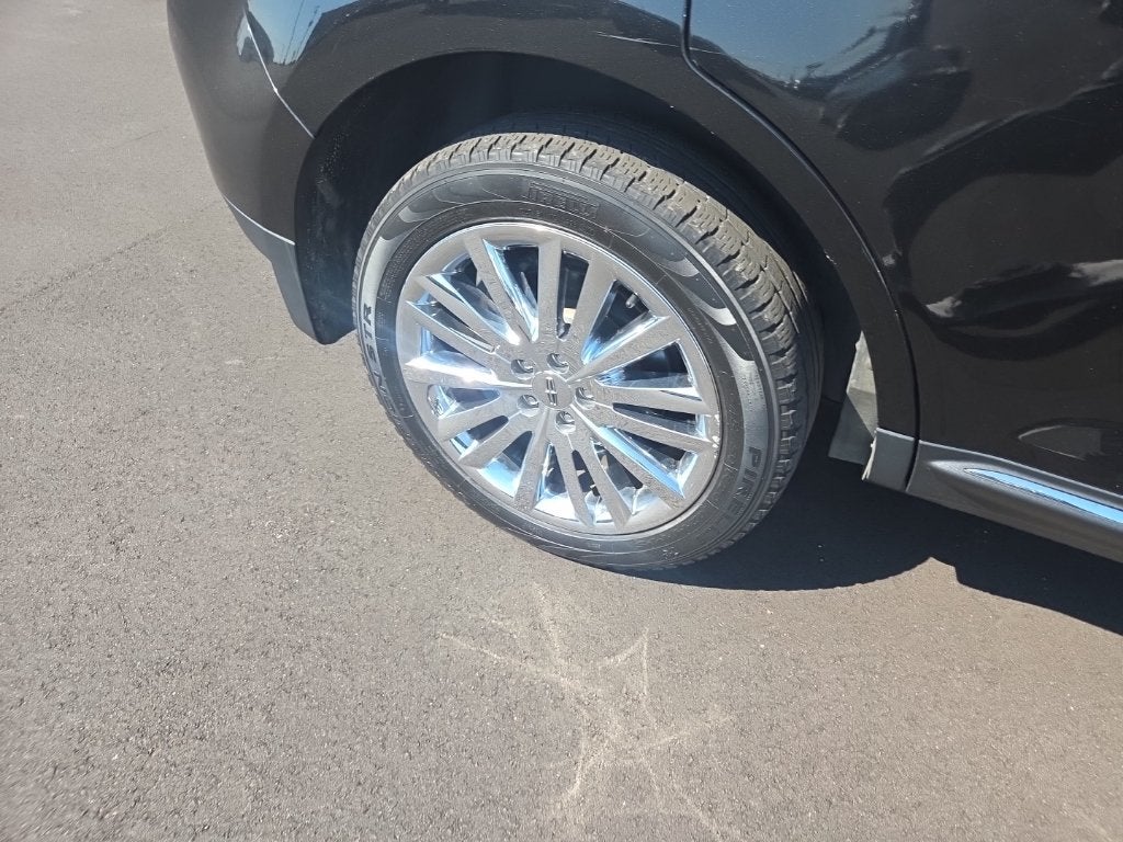 2015 Lincoln MKX Base