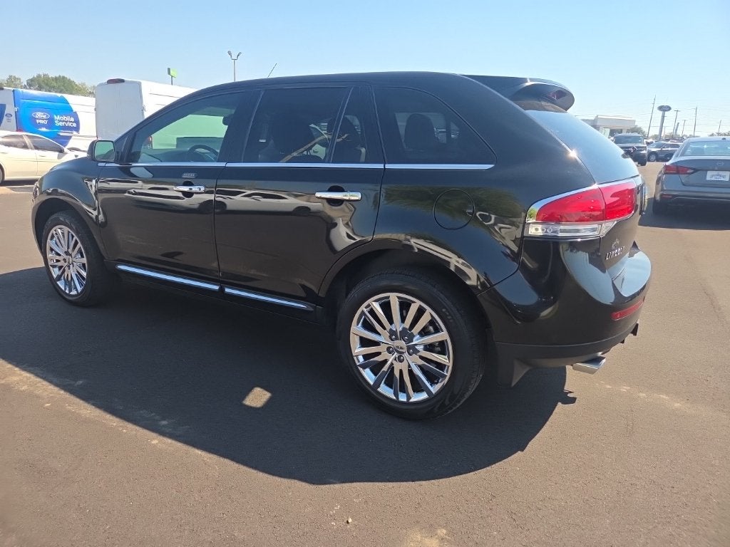 2015 Lincoln MKX Base