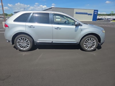 2012 Lincoln MKX Base