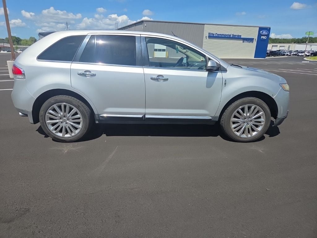 2012 Lincoln MKX Base
