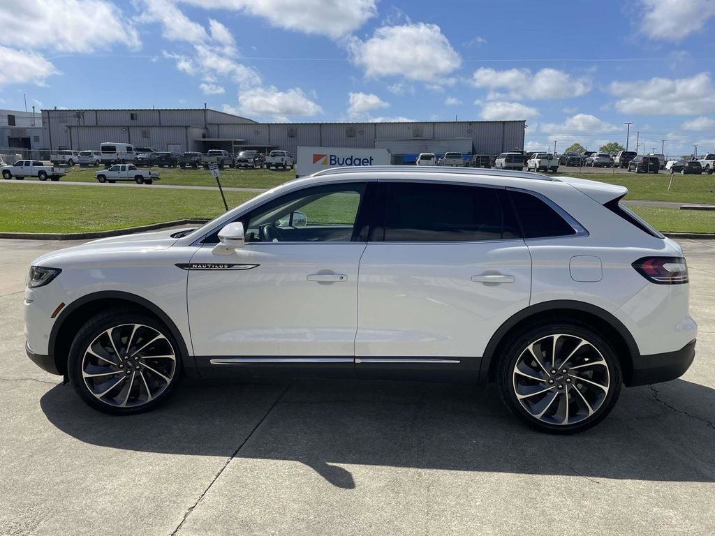 2022 Lincoln Nautilus Reserve