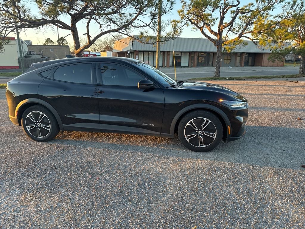2021 Ford Mustang Mach-E Select
