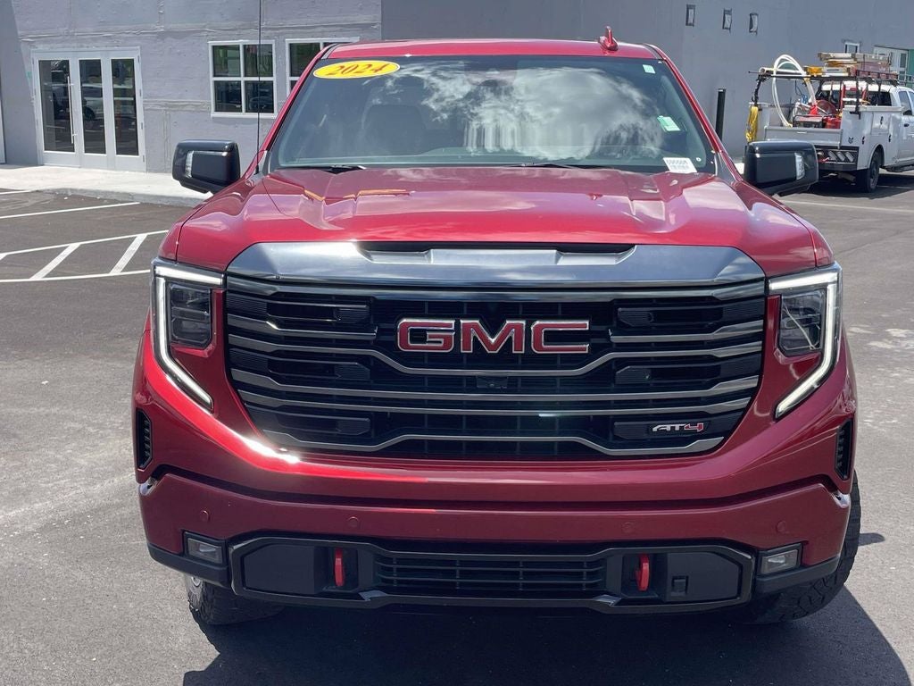 2024 GMC Sierra 1500 AT4