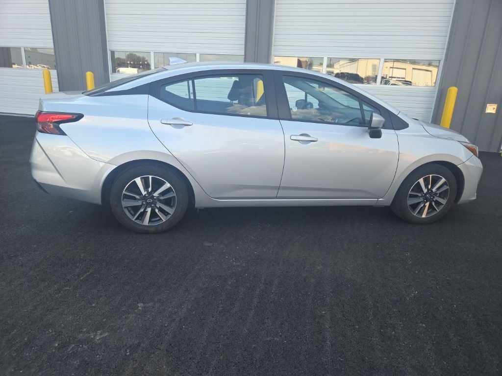 2025 Nissan Versa 1.6 SV