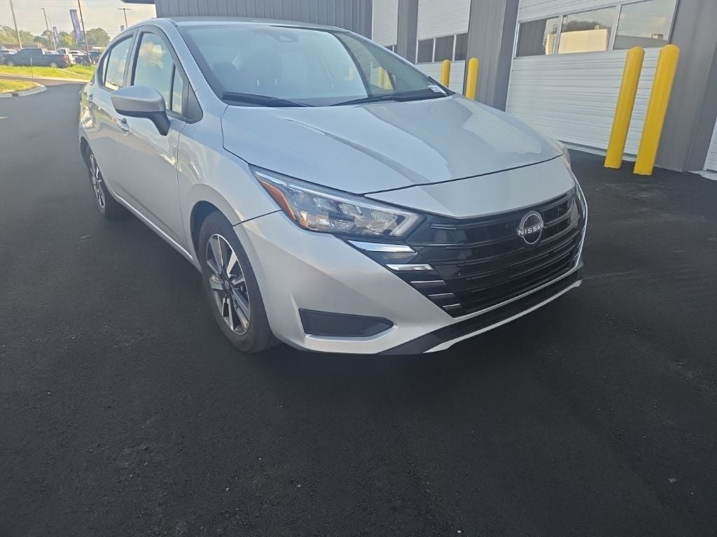 2025 Nissan Versa 1.6 SV