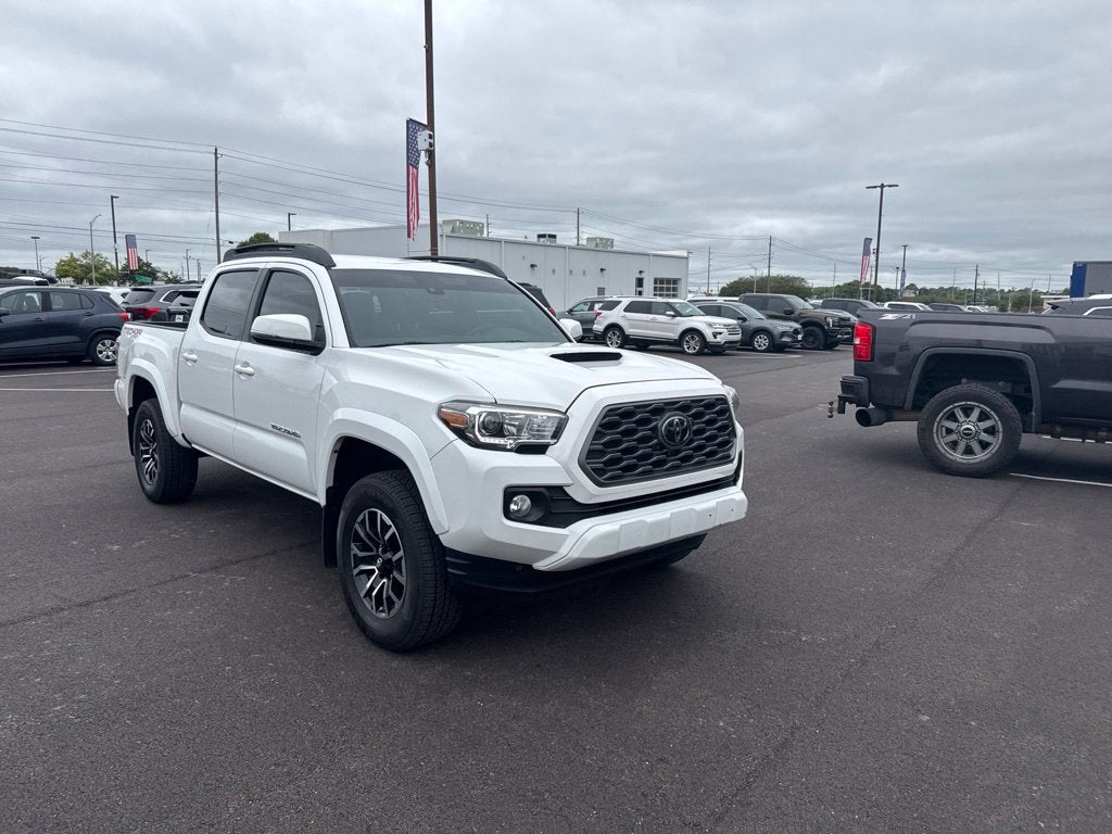 2023 Toyota Tacoma TRD Sport V6