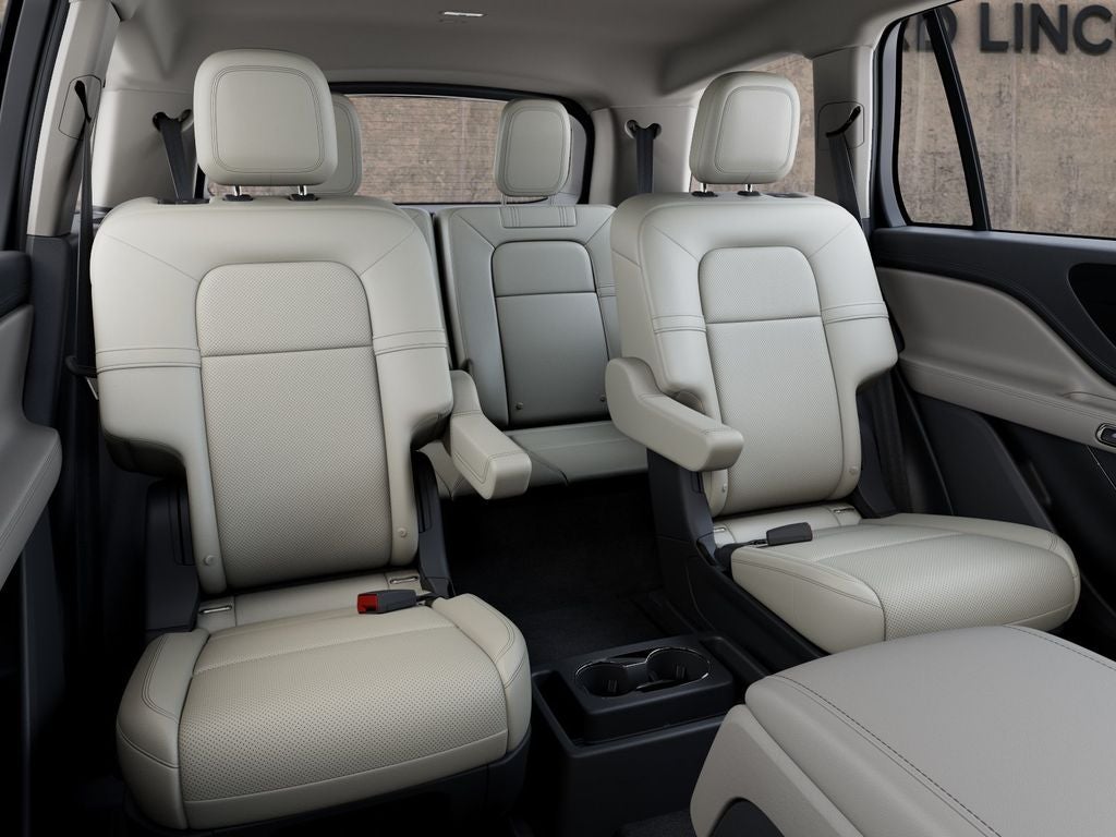 2027 Lincoln Aviator Premiere Commercial