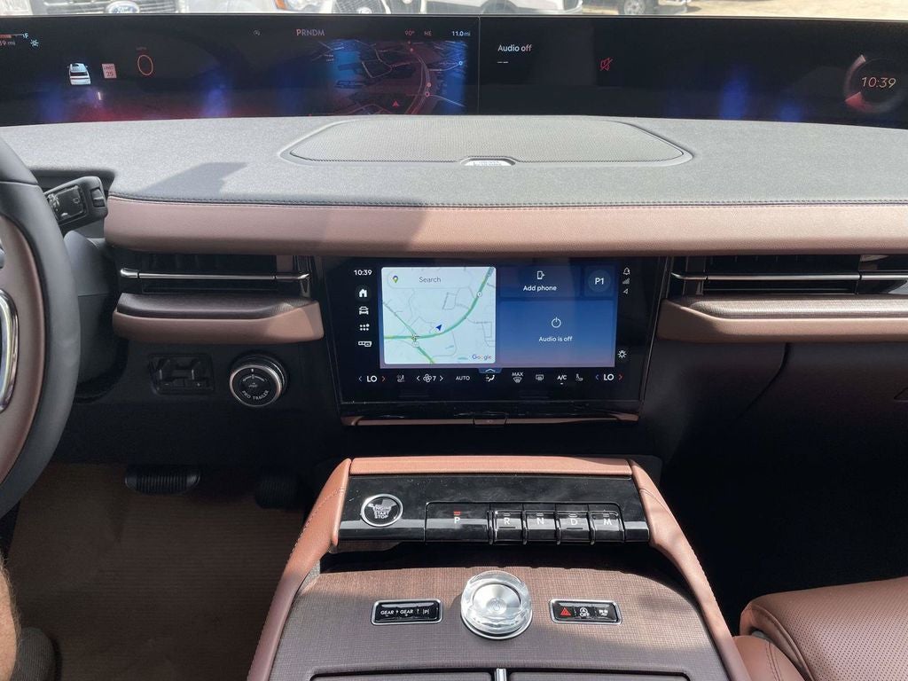 2027 Lincoln Navigator Reserve