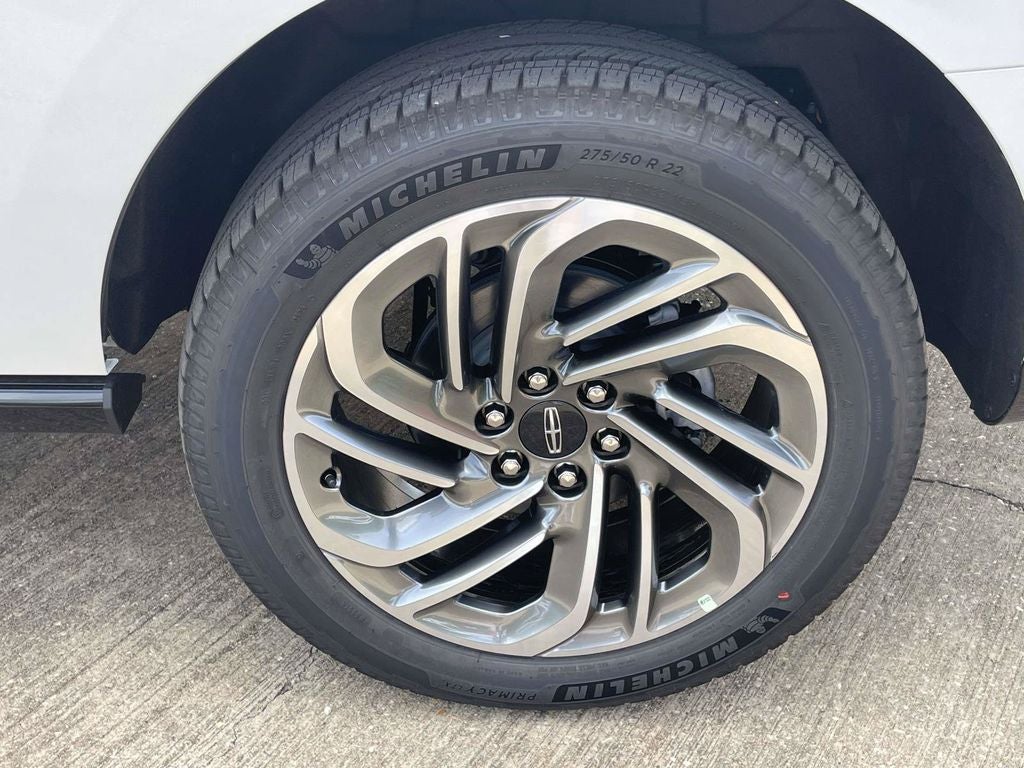 2027 Lincoln Navigator Reserve