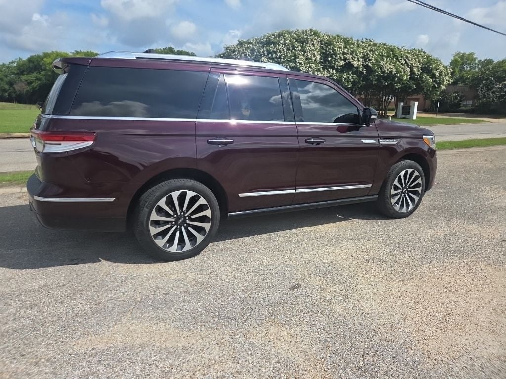 2023 Lincoln Navigator Reserve