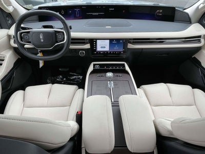 2027 Lincoln Navigator Reserve