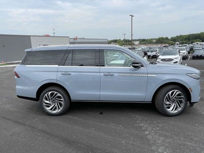 2027 Lincoln Navigator Reserve