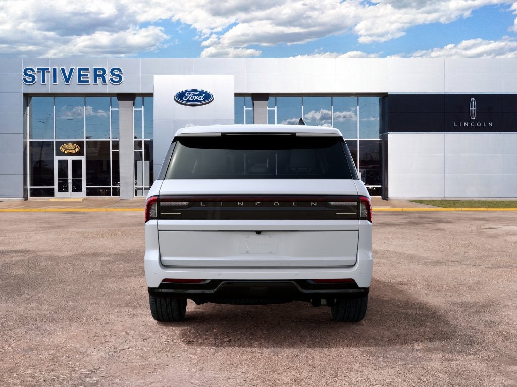 2027 Lincoln Navigator Reserve