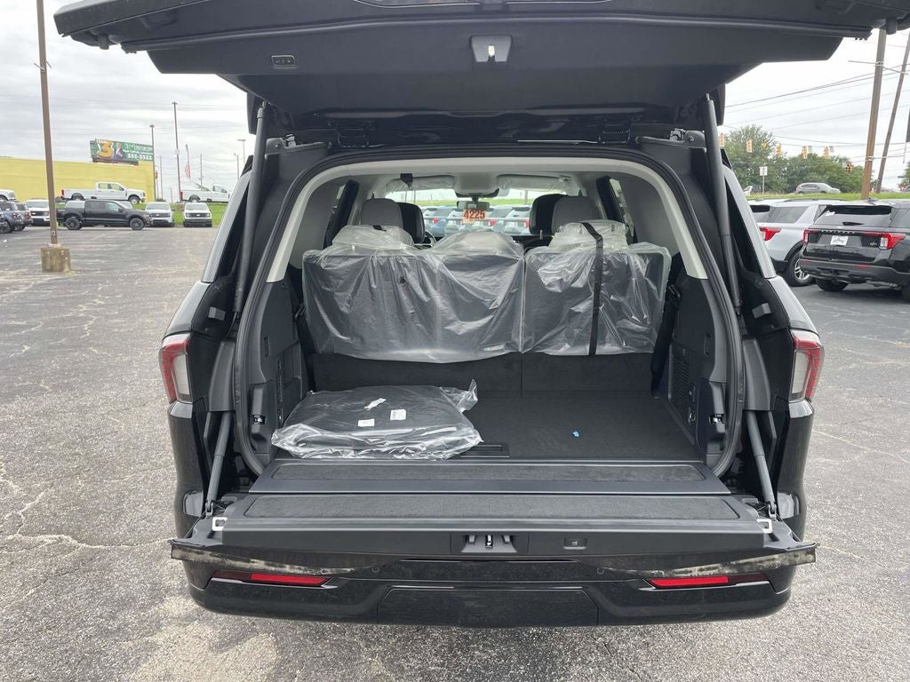2026 Lincoln Navigator Premiere