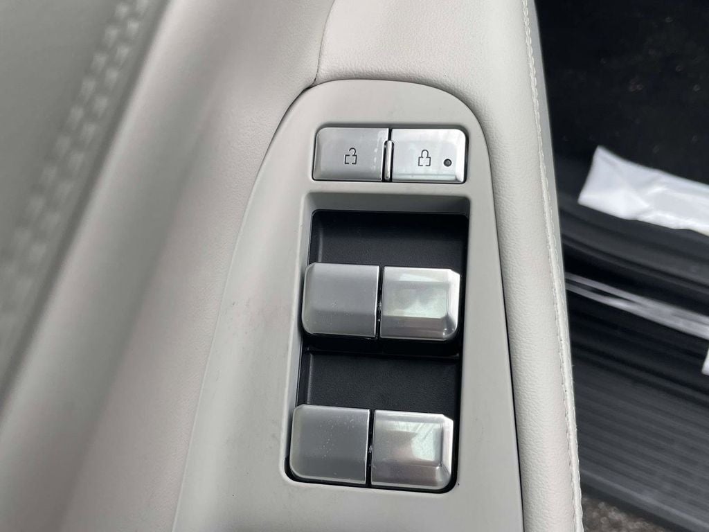 2026 Lincoln Navigator Premiere