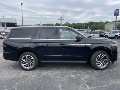 2026 Lincoln Navigator Premiere
