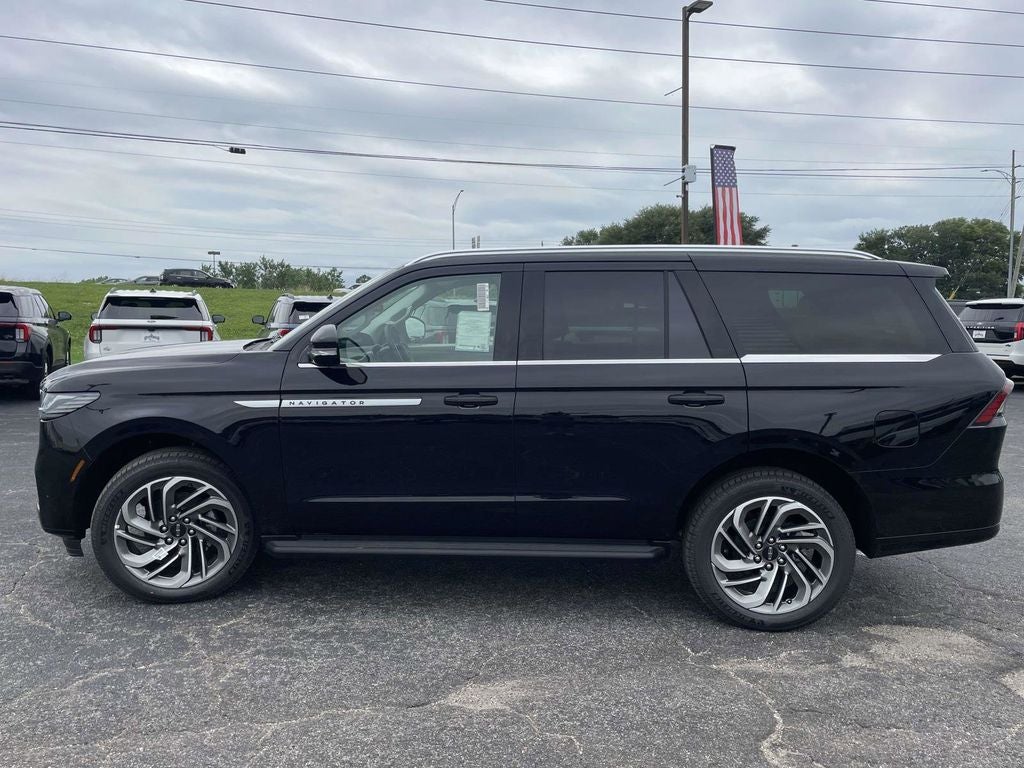 2026 Lincoln Navigator Premiere