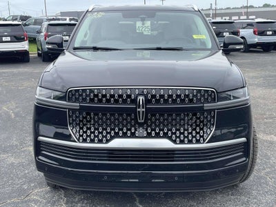 2026 Lincoln Navigator Premiere