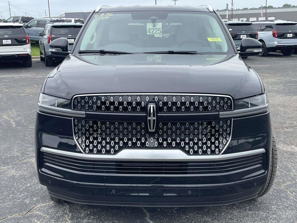 2026 Lincoln Navigator Premiere