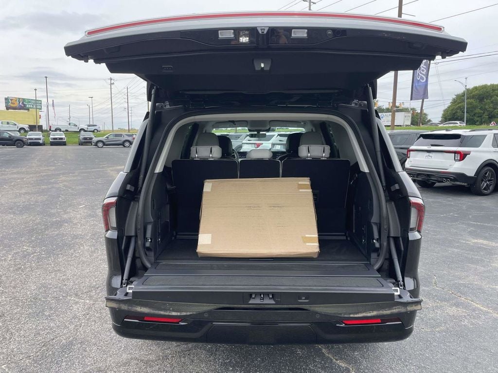 2026 Lincoln Navigator Premiere