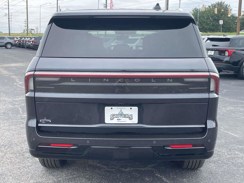 2026 Lincoln Navigator Premiere
