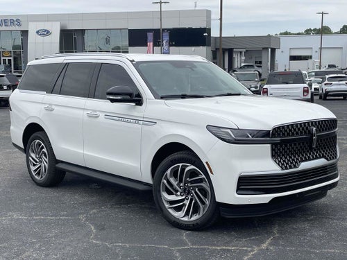 2026 Lincoln Navigator Premiere
