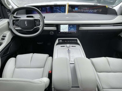 2026 Lincoln Navigator Premiere