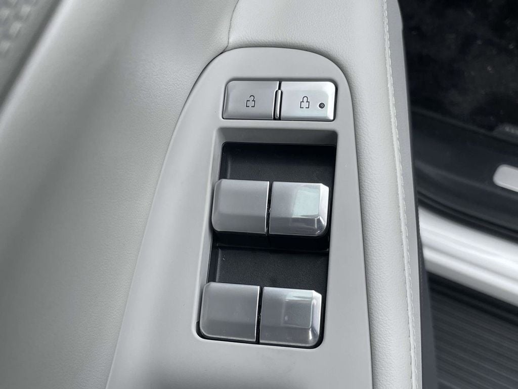 2026 Lincoln Navigator Premiere