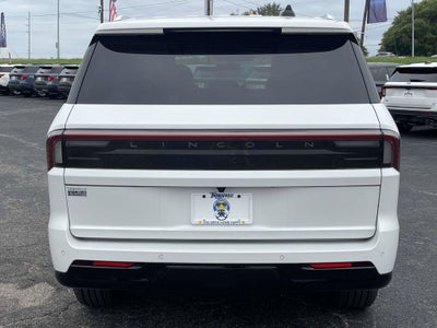 2026 Lincoln Navigator Premiere