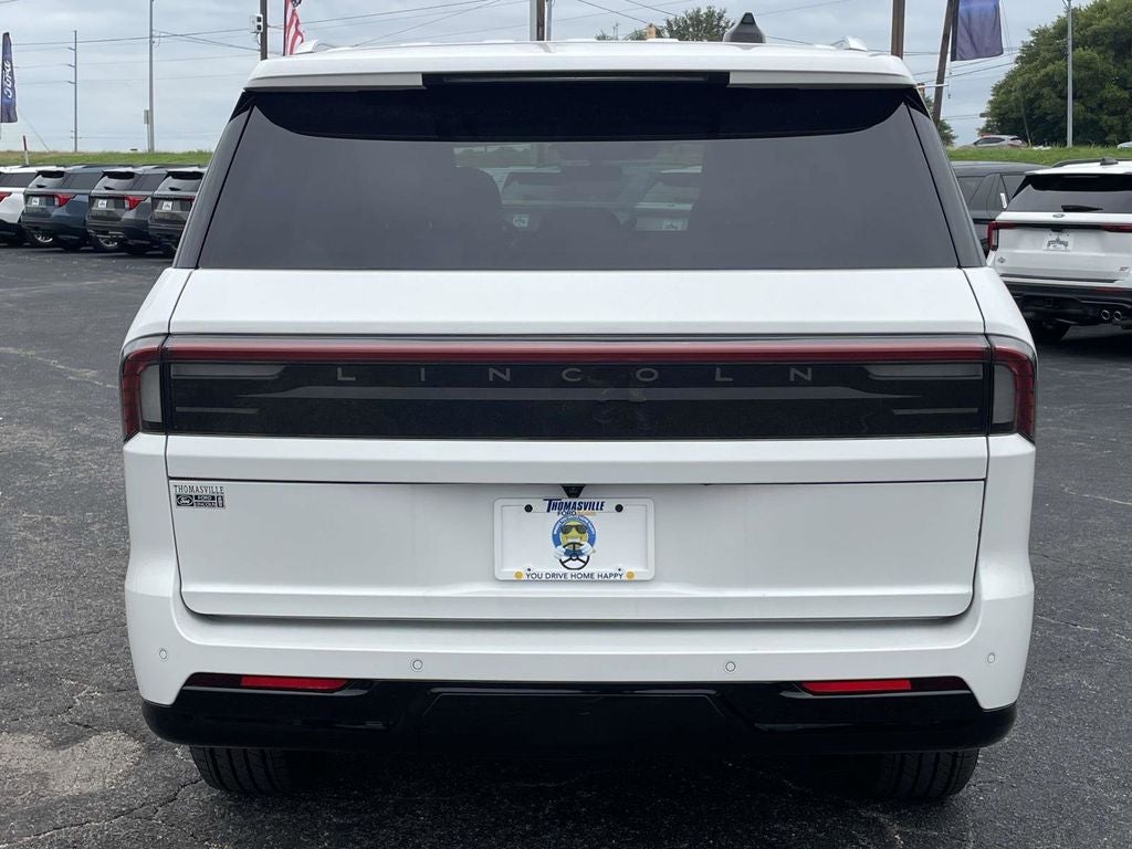 2026 Lincoln Navigator Premiere
