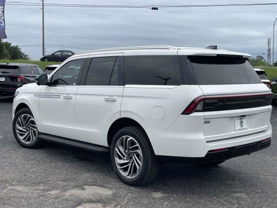 2026 Lincoln Navigator Premiere