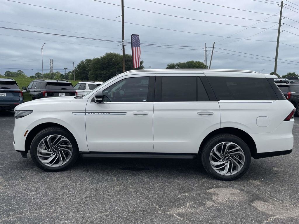 2026 Lincoln Navigator Premiere