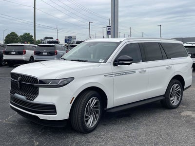 2026 Lincoln Navigator Premiere