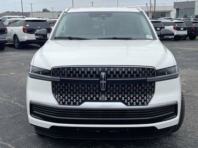 2026 Lincoln Navigator Premiere