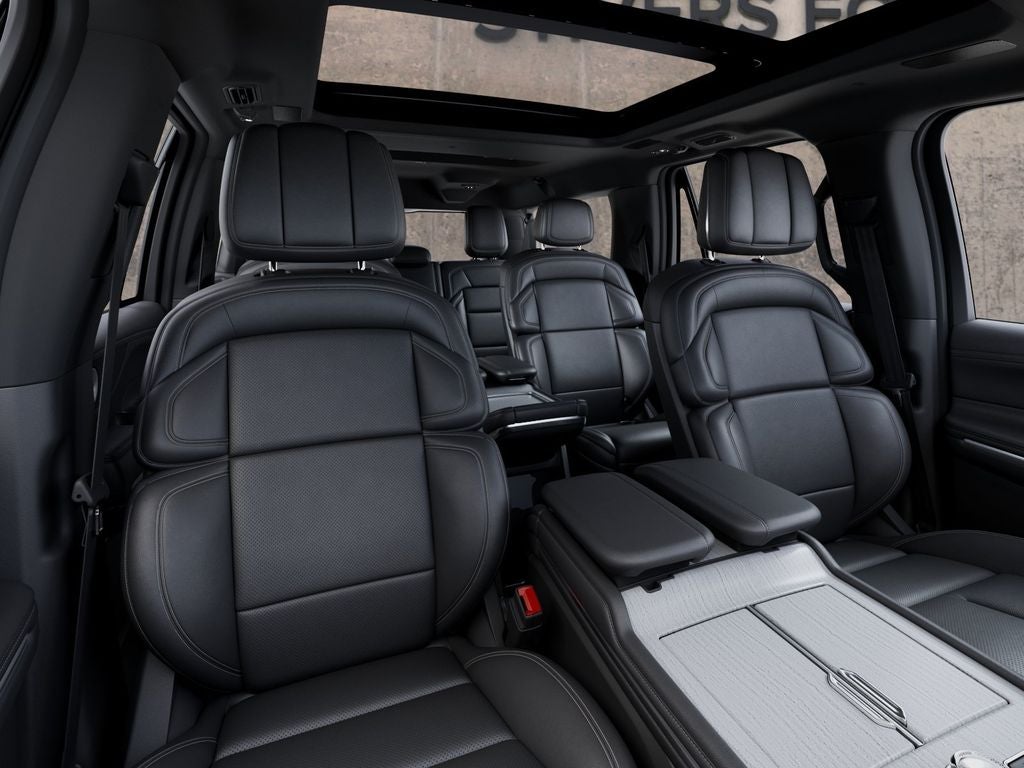 2027 Lincoln Navigator L Reserve