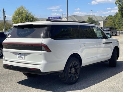 2025 Lincoln Navigator L Reserve