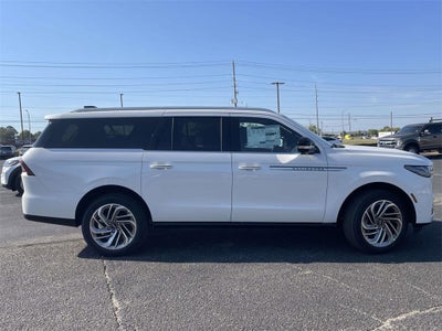 2025 Lincoln Navigator L Reserve
