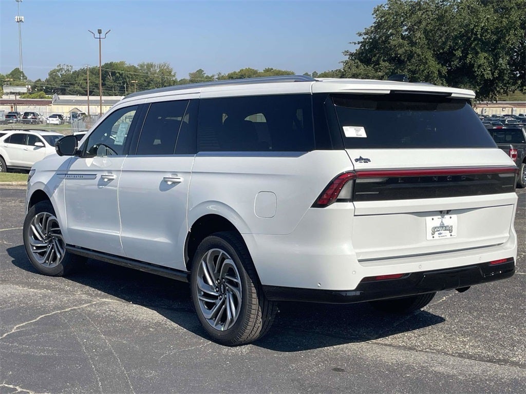 2025 Lincoln Navigator L Reserve