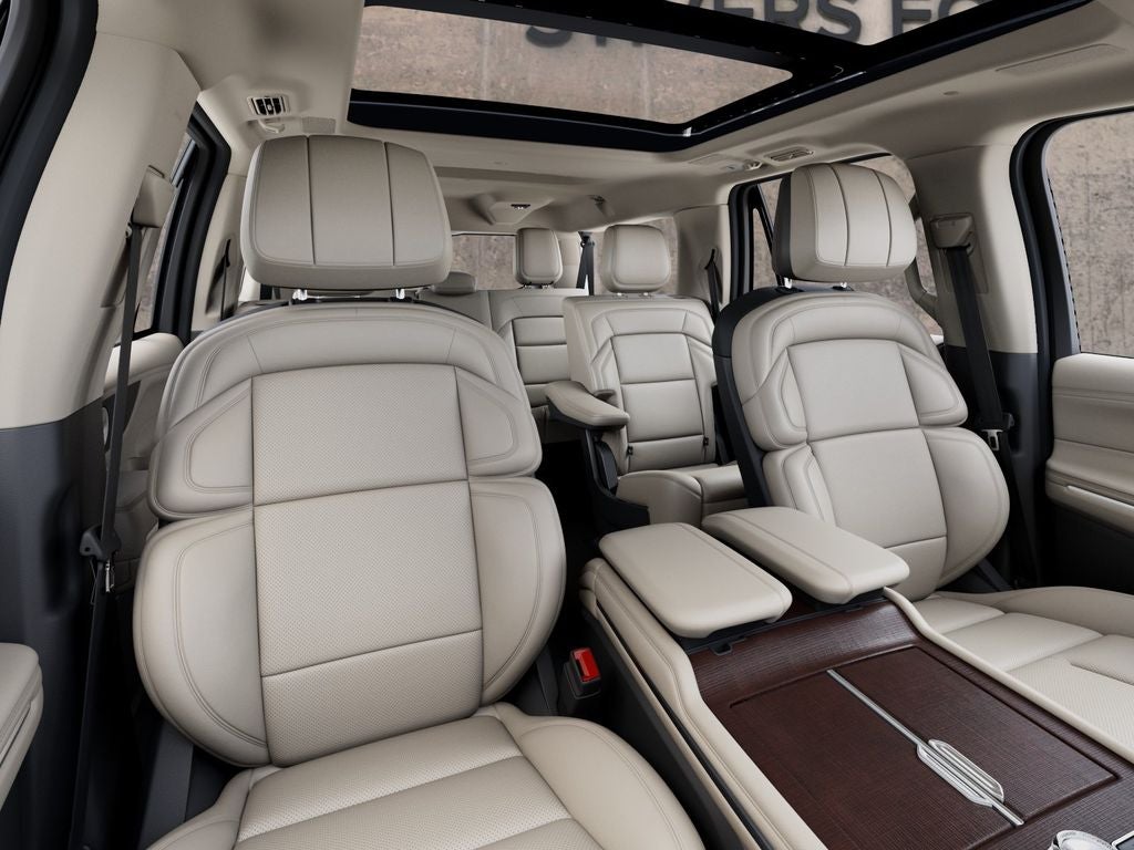 2027 Lincoln Navigator L Reserve