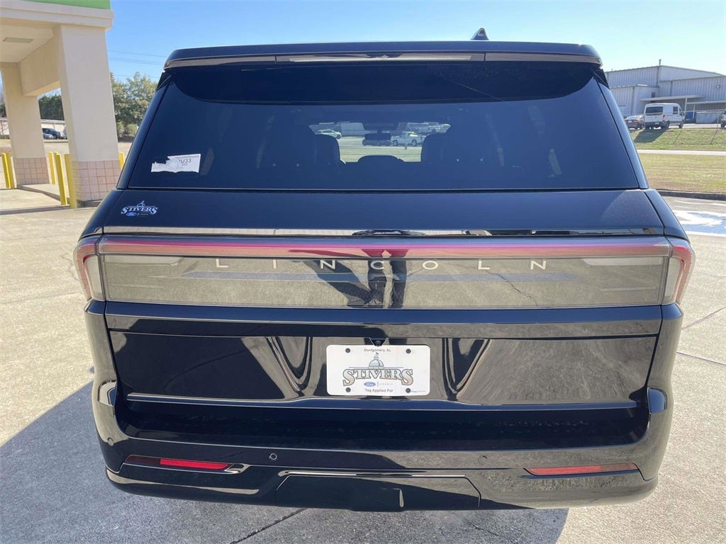 2025 Lincoln Navigator L Reserve