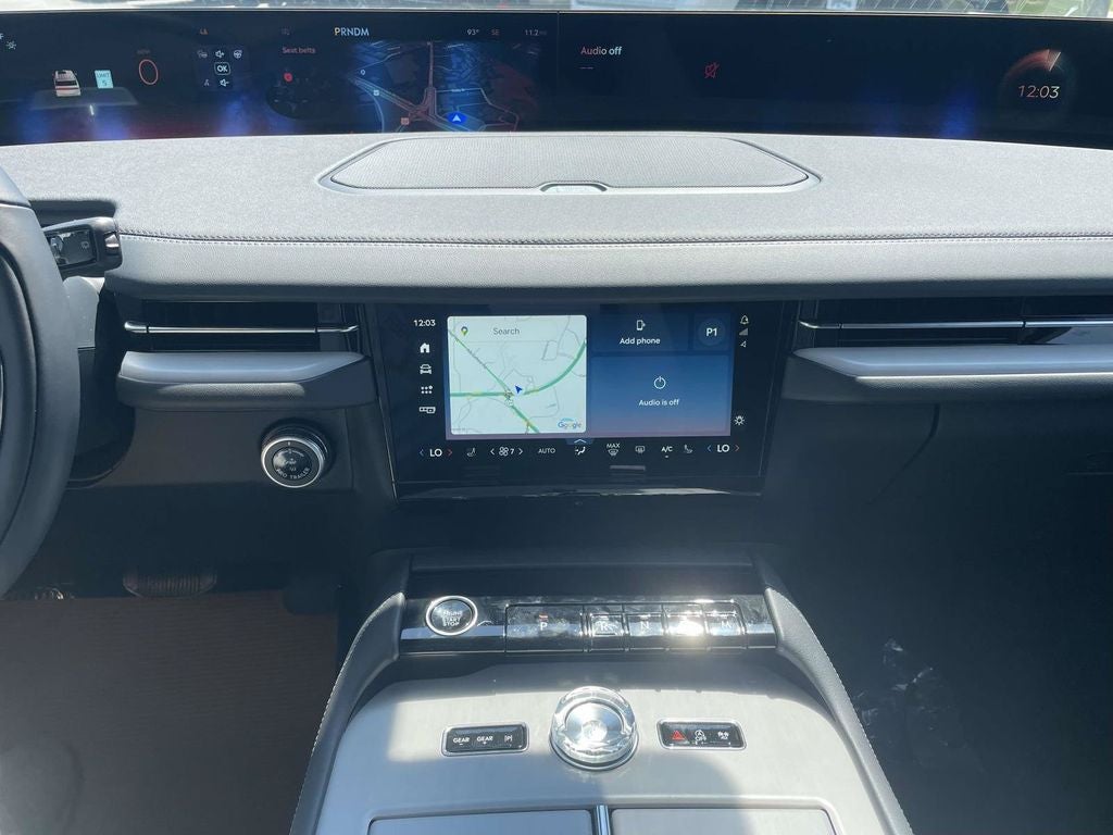 2027 Lincoln Navigator L Reserve