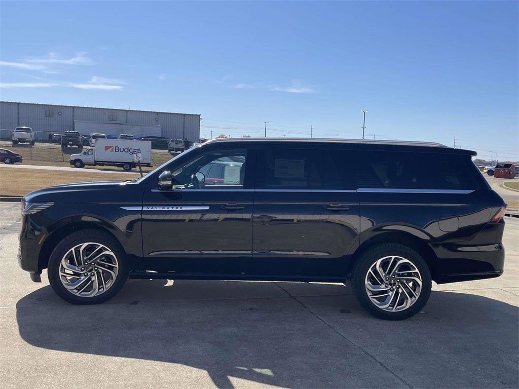 2025 Lincoln Navigator L Reserve