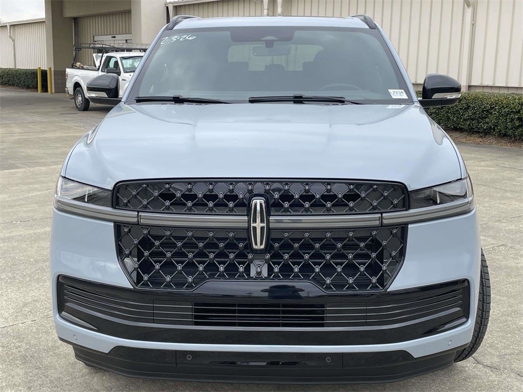 2026 Lincoln Navigator L Reserve