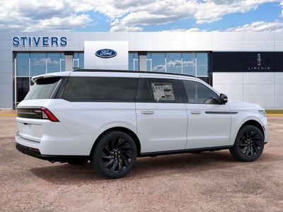 2027 Lincoln Navigator L Reserve