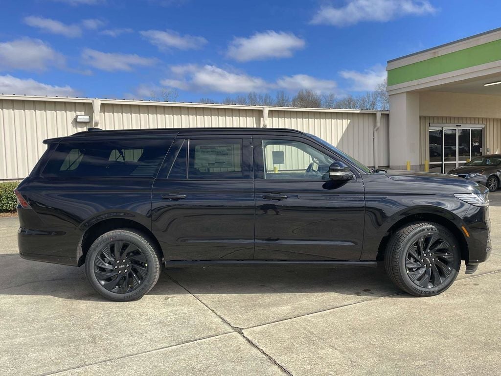 2026 Lincoln Navigator L Reserve