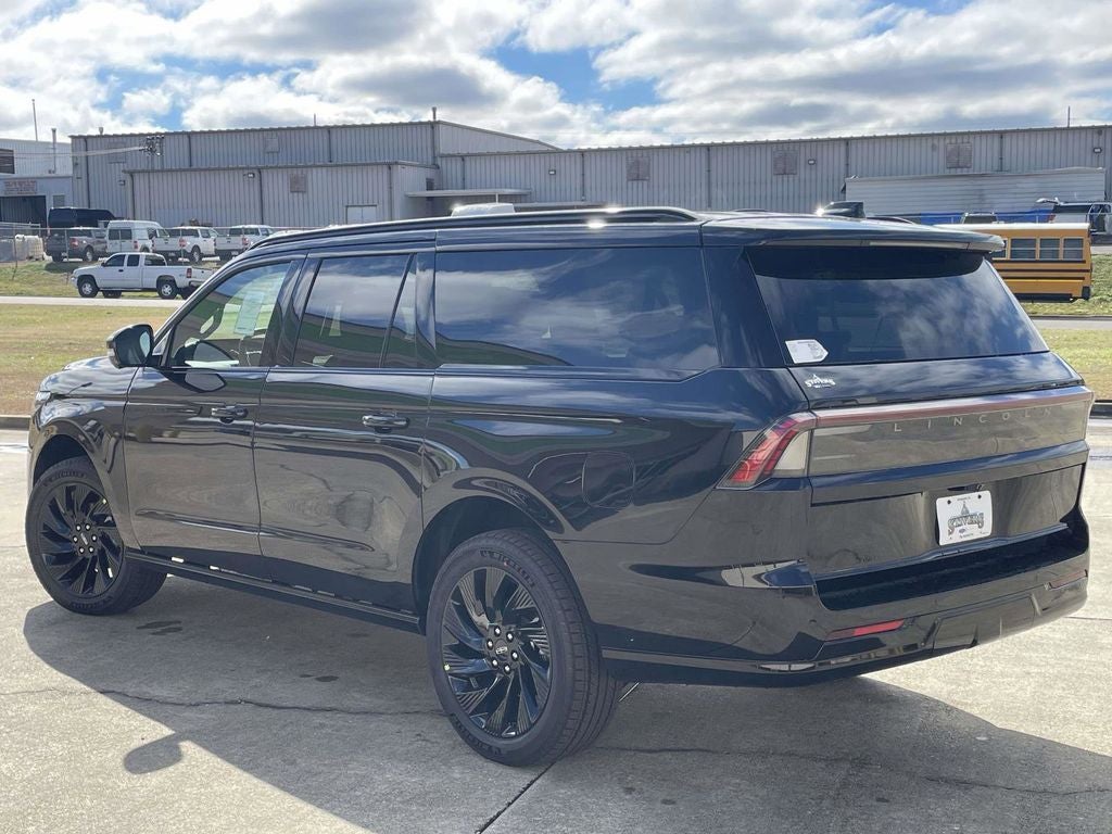 2026 Lincoln Navigator L Reserve