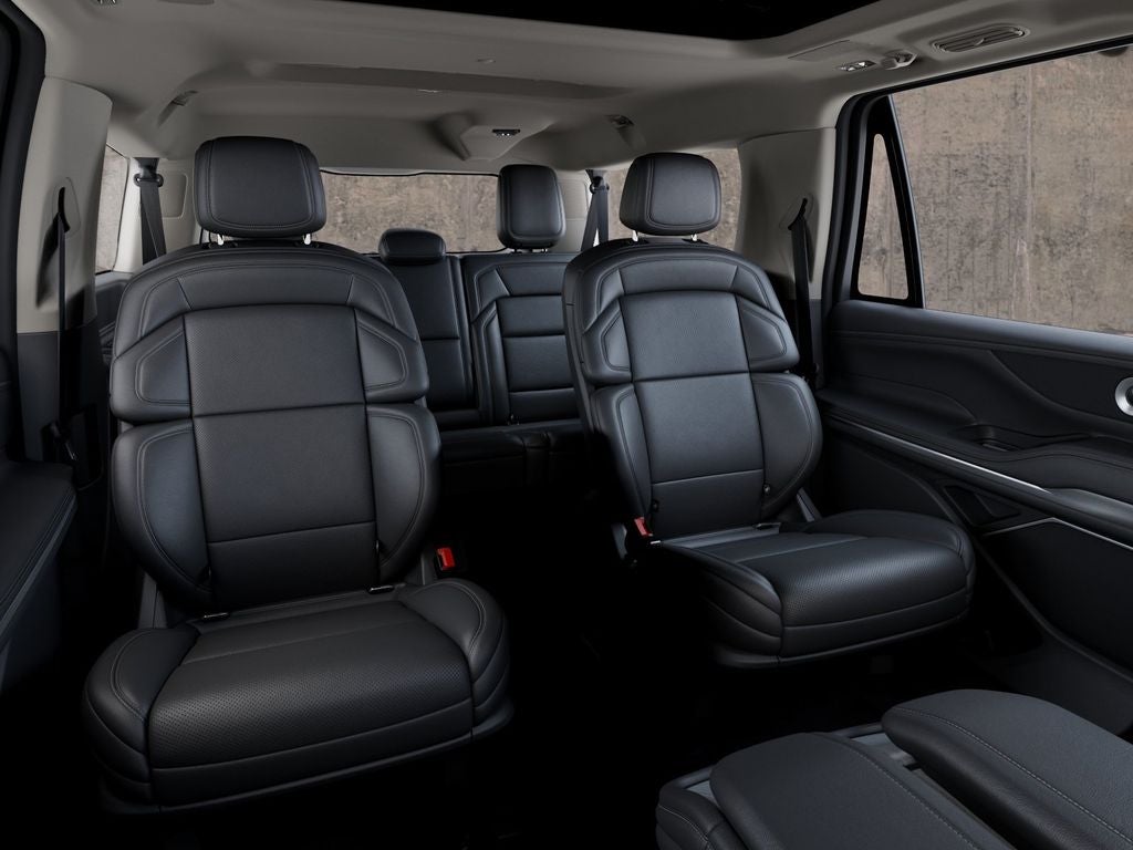 2027 Lincoln Navigator L Reserve Commercial